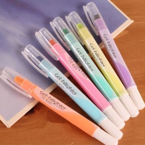 12 Retractable No Bleed or Smear Bible Safe Gel Highlighters, Bible  Journaling Inductive Study, Bible Study Kit Markers, Highlighters, Pens 