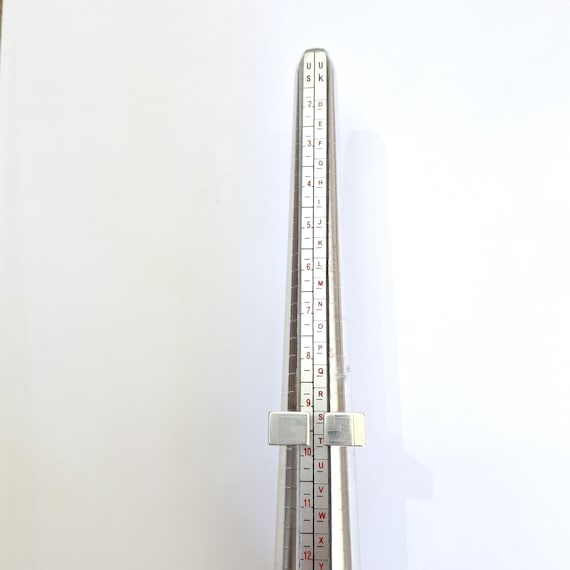 Gucci Solid Silver Hallmarked Ring - image 19