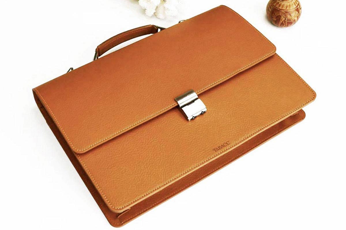 Leather Briefcase Men and Women CAMEL Brown , Leather Satchel, Lawyers Bag, Classic Briefcase