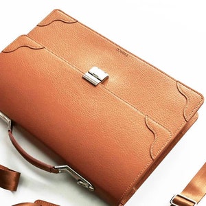 Handcrafted Camel Brown Leather Briefcase: Italian Calfskin Satchel