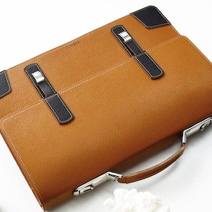 Handcrafted Camel Brown Leather Briefcase: Italian Calfskin Satchel