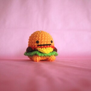 Juicy Booty Bob Cheeseburger Crochet Amigurumi Anxiety Pet Desk Buddy Stress Ball Office Buddy Keychain Unique Gift