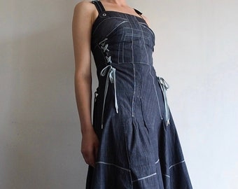 Robe Marithé + François Girbaud Grise Effet Froissé - Taille 36 - Style Sculptural Asymétrique
