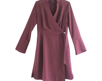 ADOLFO DOMINGUEZ - Bordeauxrode wikkeljurk met zilveren gesp