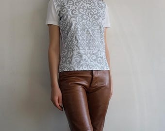 IRIÉ - White Tee with Silver Tribal Printed Patterns
