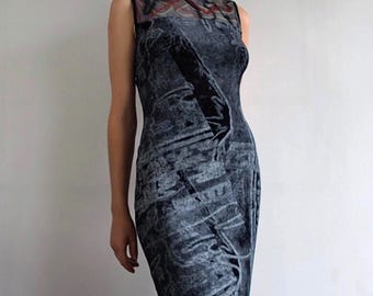 E-PLAY - Zeldzame robe longue en velours geïmproviseerde archieven uit 2000 met transparante verzending