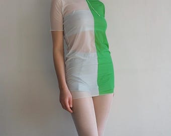 Yohji Yamamoto - Archive Bitonal witte en groene mesh-tuniek