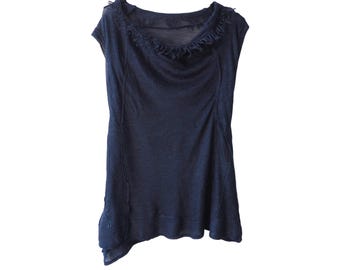 Issey Miyake Haat - Archive mouwloze top met versierde details en kraag met franjes