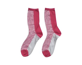 ISSEY MIYAKE - Calcetines rosas con logo estampado de Cheer Issey