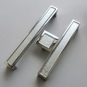 Pop-up Metallic Silver Fused Glass Pull/Knob. Silver Glass Knob. Silver Fused Glass Cabinet Handle. Silver Fused Glass Pull/Knob 0012