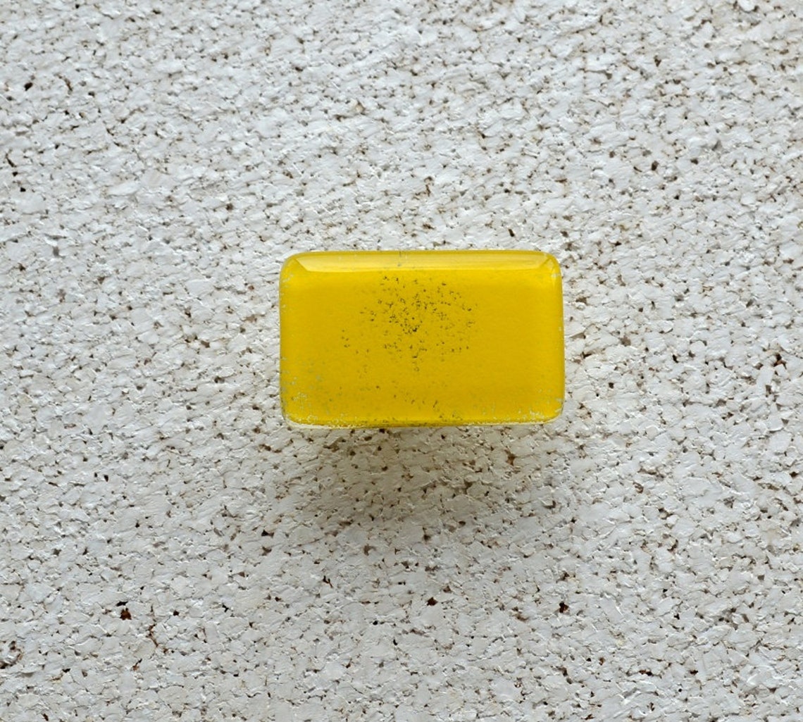 Perilla de cristal amarillo brillante. Perilla amarilla de | Etsy