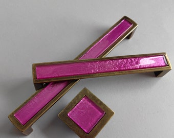 Lilac Purple Glass Pull. Artistic Pale Violet Furniture Glass Pull ...