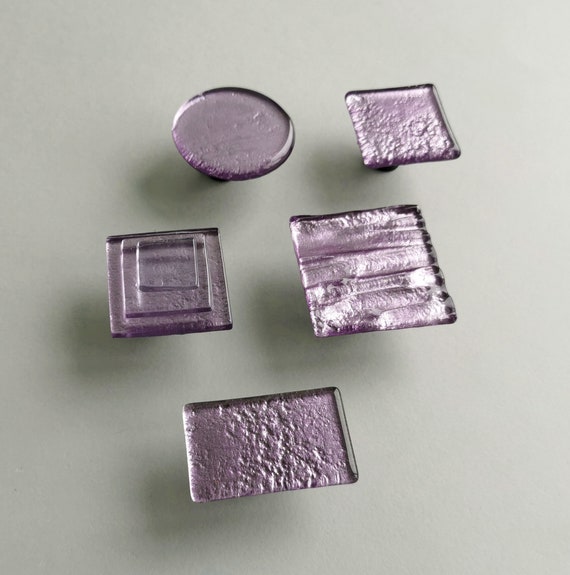 Lilac Purple Accent Glass Knob. Pale Violet Glass Knob. Purple Glass Cabinet  Handle. Accent Glass Cabinet Knob. Statement Cabinet Knob 0033 - Etsy UK