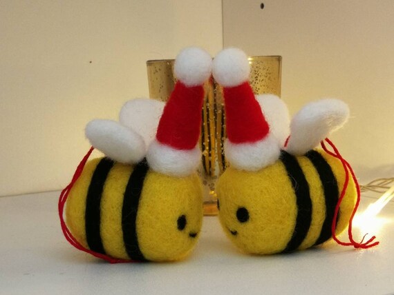 Set Of 2 Hanging Christmas Bees Needle Felted Bee Etsy - needle felted roblox shy bee shy bee sculpture roblox bee etsy