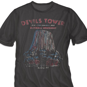 Devils Tower National Monument Shirt - Unisex Vintage Style Tee - XS S M L XL