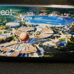 Elongated / Pressed Penny Souvenir Book / Album - Epcot (1)