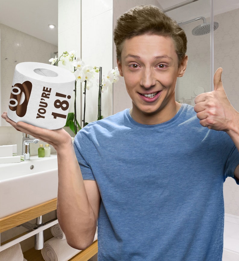 Printed TP 18th Birthday Gift Toilet Paper - Holy You're 18 Bday Party Funny Gift, Novelty Unique 18 Happy Birthday Presents - 500 Sheets afbeelding 8