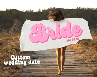 Custom Retro Bride and Bridesmaid Beach Towels With Wedding Date Plush Microfiber Terry Cloth Bride Squad Bach Towels