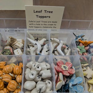 Adorno para la punta del árbol: elige tus adornos de temporada. Se venden por unidad.