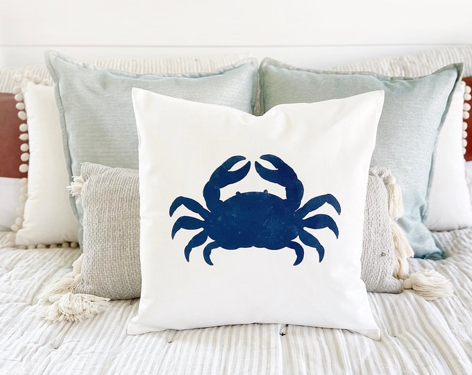 Nautical Crab throw pillow cover, nautical home decor, beach house throw pillow, coastal home decor, crab themed decor, beachy pillows