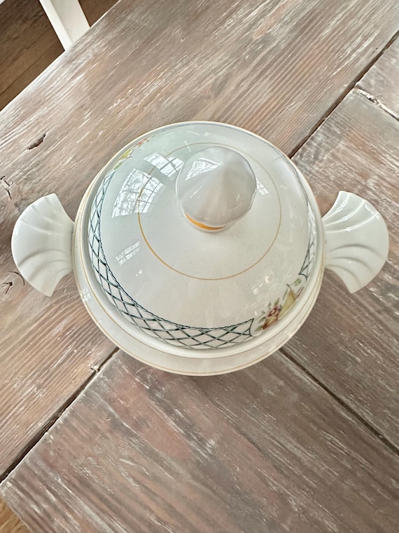 Vintage Villeroy and Boch Basket Porcelain Tourine, 10” Tall, Made