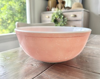 Vintage Pink 10" Pyrex Bowl, Wear and Tear But No Chips Or Cracks, Made In USA, MCM, Vintage Kitchenware, Collectible, Gift for Collector