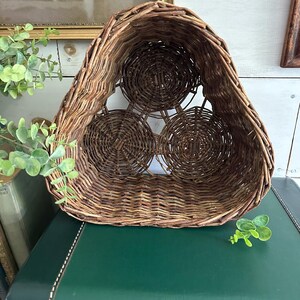 Vintage Triangular Shaped Basket, Bottle Storage, Servingware Cottagecore