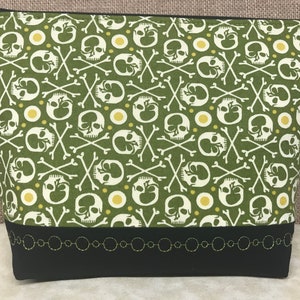 Funky Skull & Bone Zippered Pouch Large *Green
