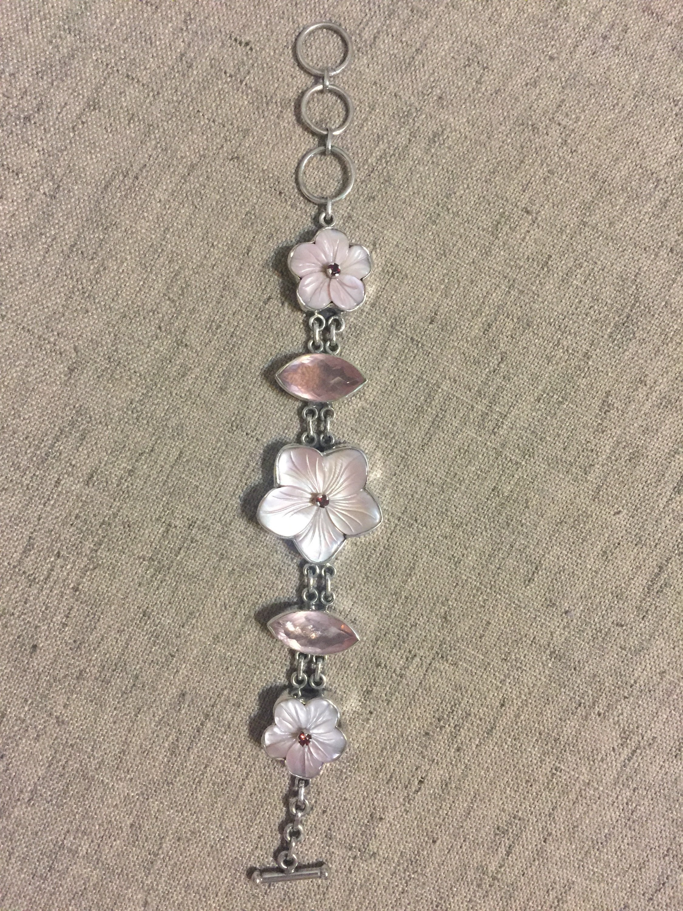 Natural Mother Pearl Flower Shape Shell and Garnet Rose Quartz