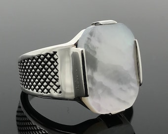 925K Stamped Sterling Silver Mother of Pearl Elegant Men's Ring