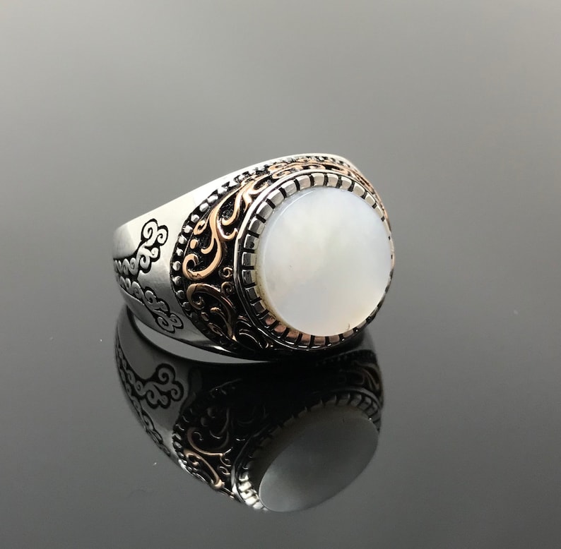 Handmade 925k Sterling Silver Round Mother of Pearl Stone Men's Ring with Fligree Design Outstanding Gift image 1