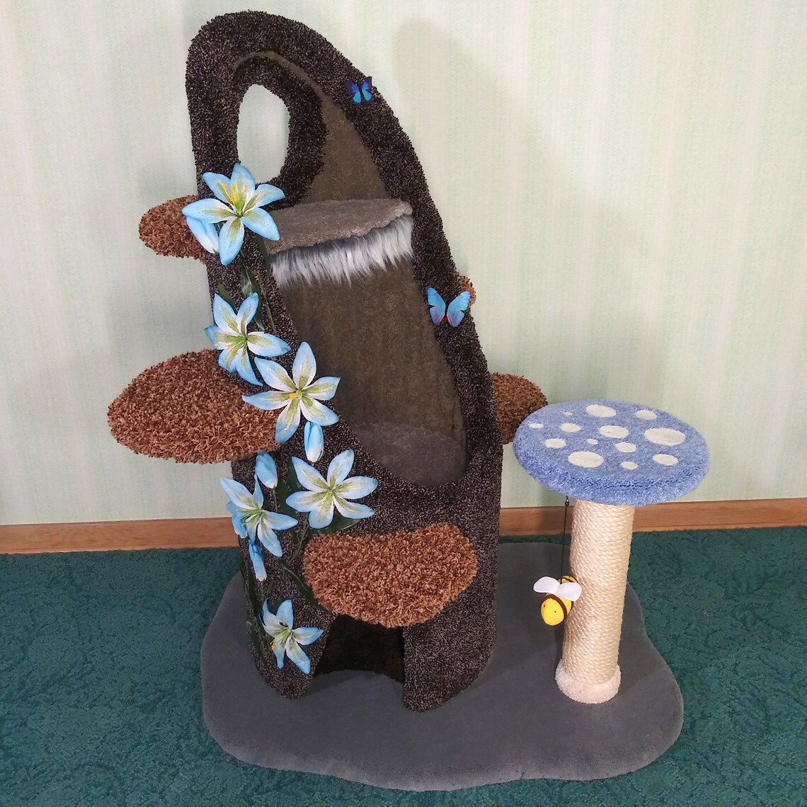 42 Enchanted Tree Stump Condo Etsy