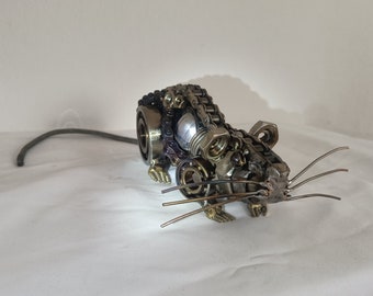 Metal Rat Sculpture | Unique Industrial Decor | Recycled Scrap Art | Rustic Home Accent | Steampunk Rodent Figurine