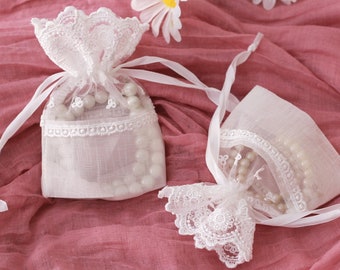 10-200 Sacchetti di organza Sacchetti per gioielli con coulisse Sacchetti regalo in organza Pizzo bianco Sacchetti per bomboniere Sacchetti per gioielli in organza Sacchetti per imballaggio di caramelle