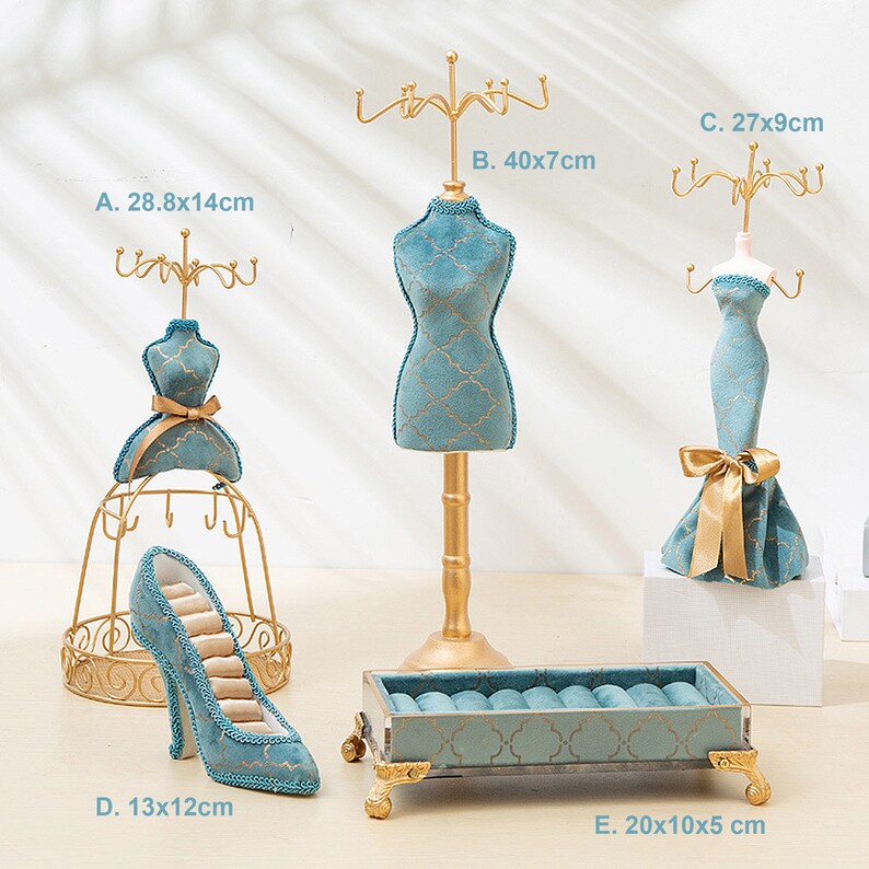 Graceful Jewelry Display Set for Necklace Earring Rings Vintage Jewelry Sofa High Heel Coat Hanger Holder Jewelry Hanger Jewelry Organizer