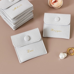 Personalized Jewelry Pouch Wedding Pouch Ring Pouch Velvet Necklace Pouch 7x7cm Party Favor Pouches Gift Pouch Personalized Pouches