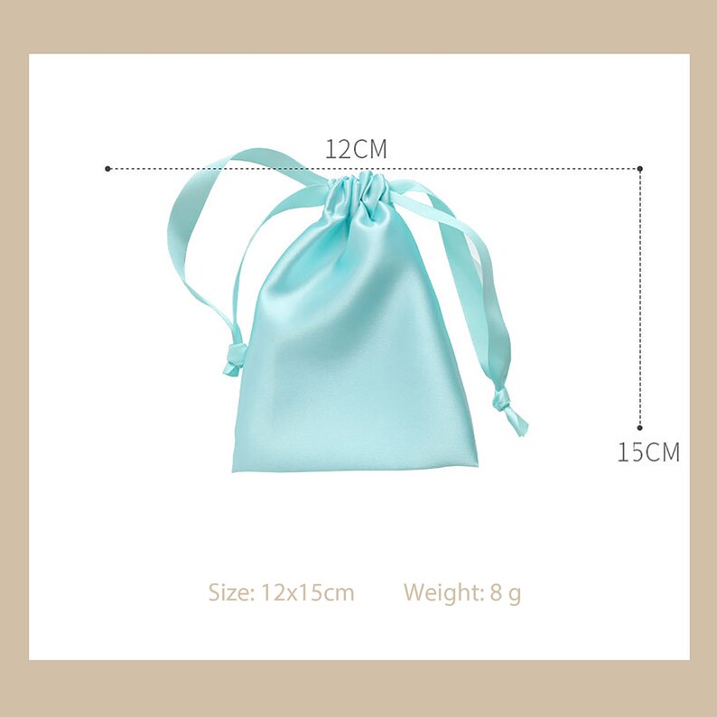 May include: A light blue satin drawstring bag with a 12x15cm size and a weight of 8 grams.  Size: 12x15cm. Weight: 8 g.