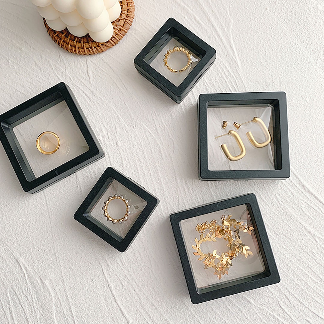 Suspended Floating Jewelry Display Case Jewelry Storage Box, Charm