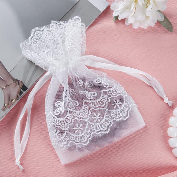 White Lace Jewelry pouches, Wedding Favor bags, Flower Jewelry Gift Pouch,Rosary Pouches, Necklace Candy Pouch Drawstring Party Favor Bags