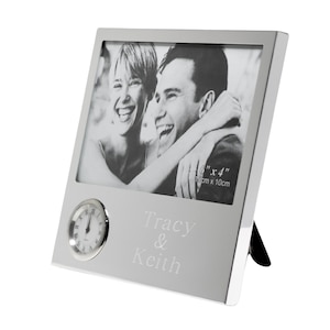 Personalized 6x4 Tabletop Polished Silver Picture Frame Analog Clock – Custom Engraved Photo Frame Wedding Gift Groomsmen Bride Office