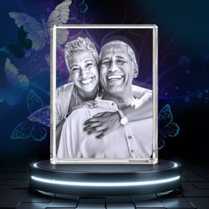 Crystal Photo Gift in 2D & 3D - 2 Sizes - Laser Engraved Crystal - Personalised Glass  - Boxed - Your Image -