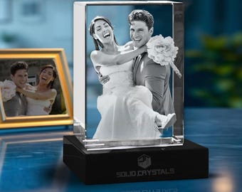 Gepersonaliseerde fotogegraveerde glazen geschenkdoos met 3D-kristal voor baby's, stellen, gezinnen, herdenkingen, jubilea en bruiloften – een bijzonder aandenken.