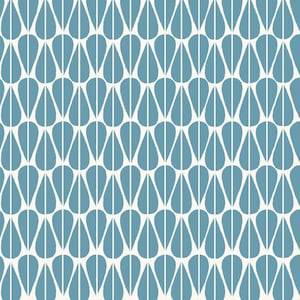 Puede incluir: Un patrón sin costuras de formas de lágrima de color azul claro sobre un fondo blanco.