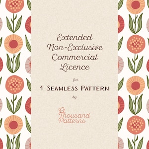 Könnte beinhalten: Ein digitales Grafikdesign mit einem Blumenmuster auf cremefarbenem Hintergrund. Das Design umfasst orangefarbene und rote Blumen mit grünen Blättern. Der Text lautet "Extended Non-Exclusive Commercial Licence for 1 Seamless Pattern by A Thousand Patterns."