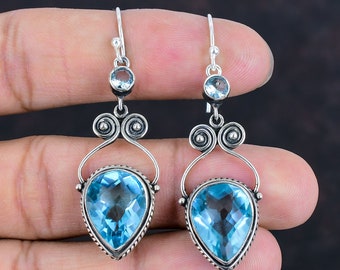 Orecchini in argento sterling con topazio blu fatti a mano Orecchini in argento sterling con topazio blu fatti a mano