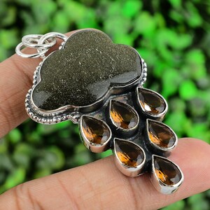 Molnhypersthen ädelstenshänge, rökkvarts ädelsten, handgjort hänge i 925 sterlingsilver