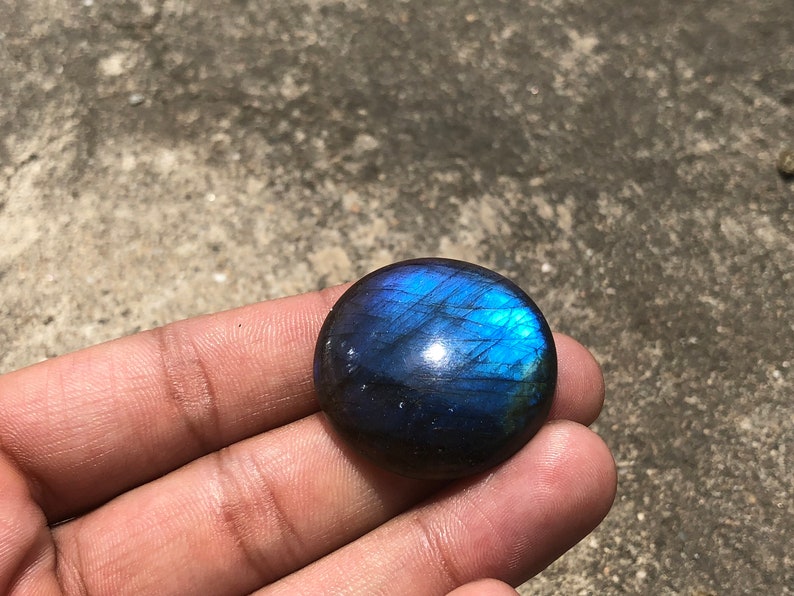 60 Carats Top Quality Rare Blue Labradorite Cabochon Round Cabochon 31 MM Height 8 Top Rare Blue Labradorite Fine Quality Cabochon Loose