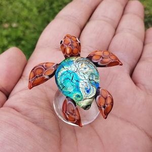 Glass sea turtle, hand blown glass sea turtle, glass sea animals, sea turtle ornament, sea turtle figurine, turtle figurine, glass figurine