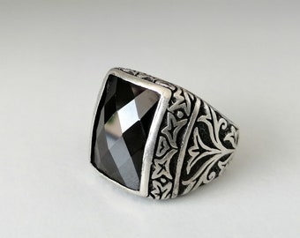 925 sterling silver  black Onyx vintage mens ring, antique silver vintage mens ring, handcrafted silver mens ring with natural onyx stone
