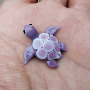 Glass sea turtle, hand blown glass sea turtle, glass sea animals, sea turtle ornament, sea turtle figurine, turtle figurine, glass figurine
